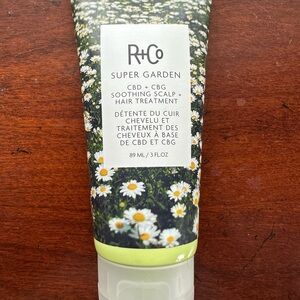 New R+Co Super Garden Soothing Scalp + Hair Treatment - Green Floral